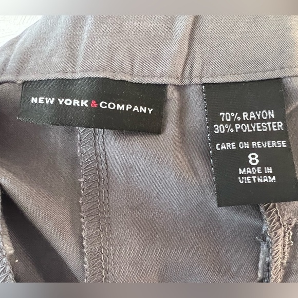 New York and Company Women’s Size 8 Pant - Picture 3 of 3